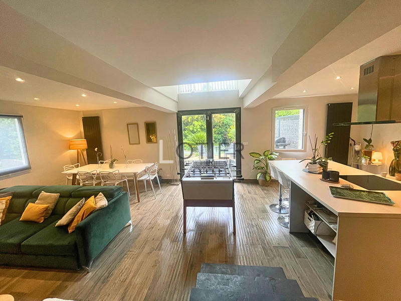 Maison - 105 m² - 5 pièces