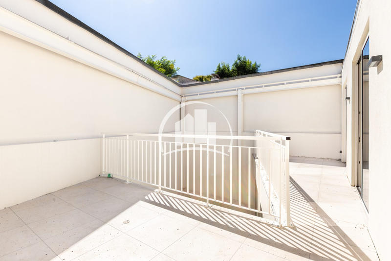 Appartement - 146 m² - 5 pièces