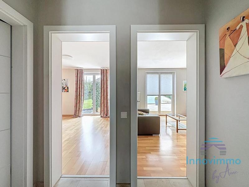 Villa - 216 m² - 8 pièces