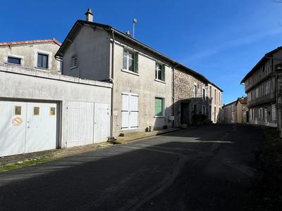 Maison de ville - 66 m² - 5 pièces