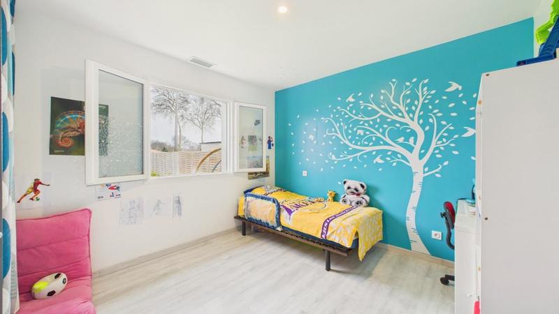 Maison - 141 m² - 7 pièces