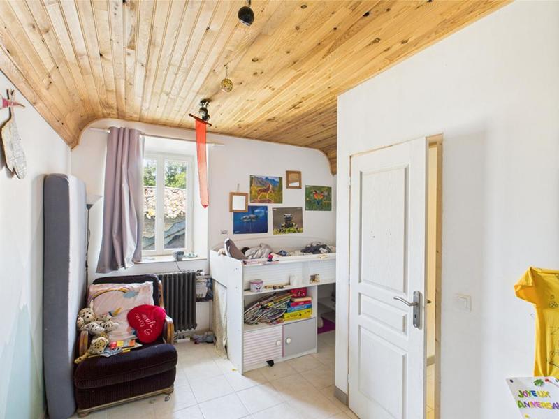 Maison - 94 m² - 4 pièces