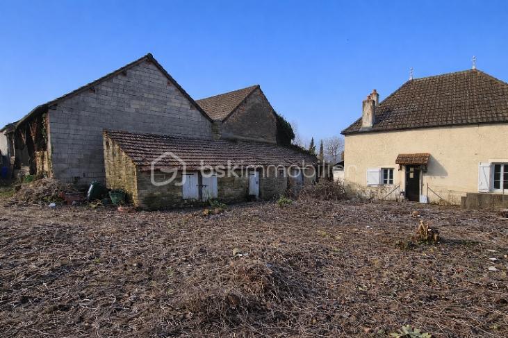 Maison - 70 m² - 2 pièces