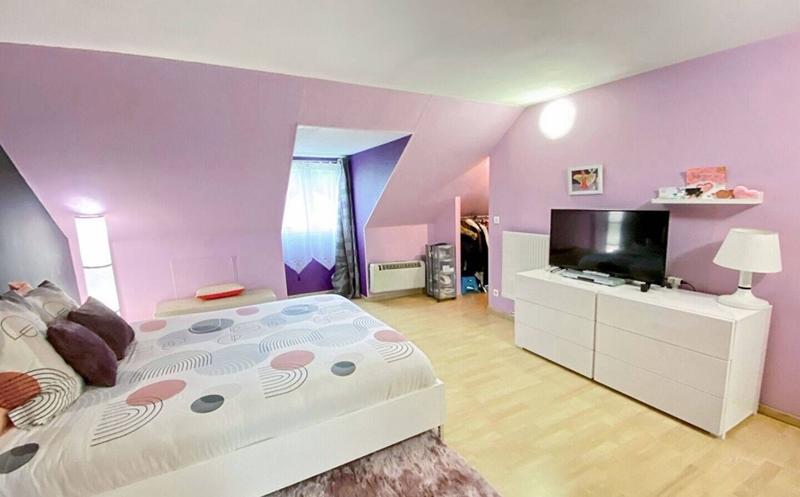 Maison - 165 m² - 8 pièces