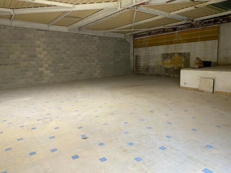 Local commercial - 120 m²