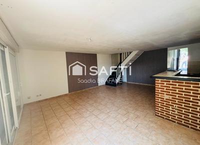Maison - 96 m² - 5 pièces