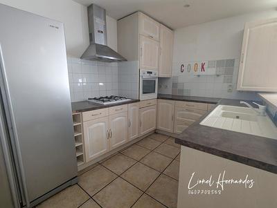 Maison - 136 m² - 6 pièces