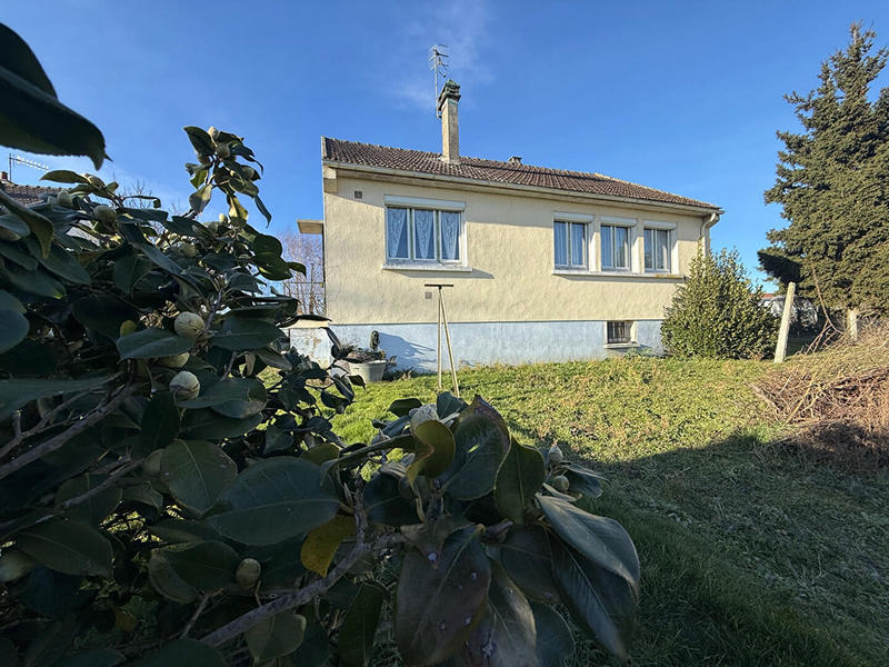 Maison - 80 m² - 4 pièces