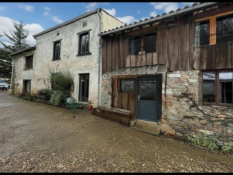 Maison - 156 m² - 7 pièces