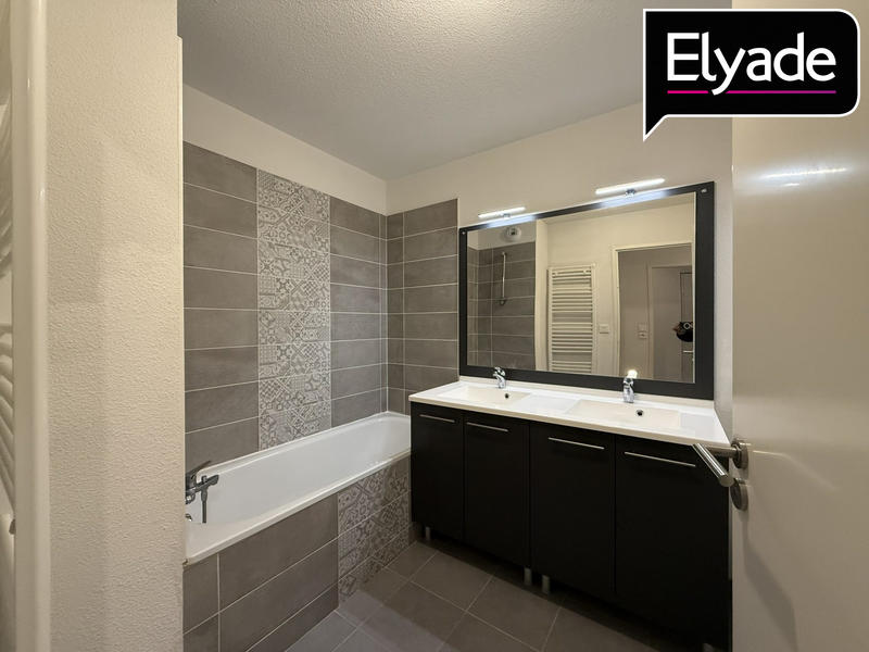 Appartement - 83 m² - 4 pièces