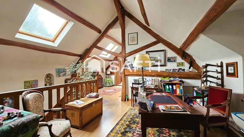 Maison - 206 m² - 6 pièces