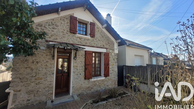 Maison - 102 m² - 5 pièces