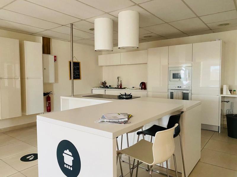 Bureau - 197 m² - 4 pièces