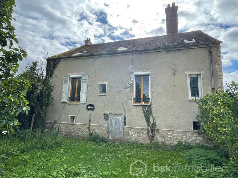 Maison en pierre - 140 m² - 6 pièces