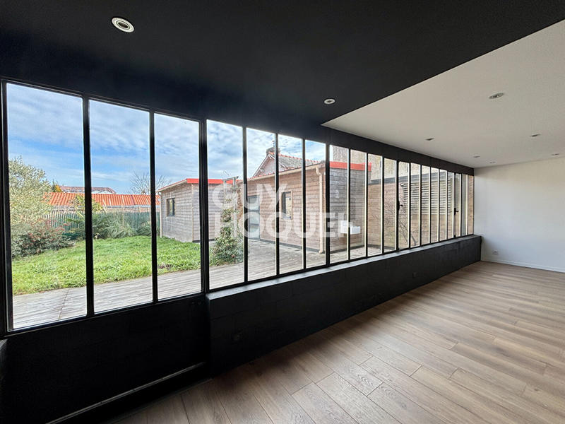 Maison - 122 m² - 6 pièces