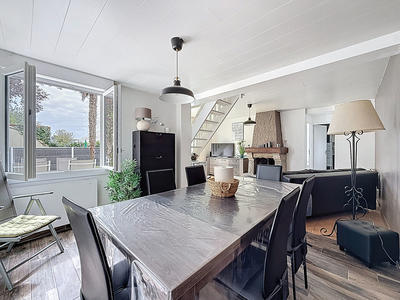 Maison - 86 m² - 6 pièces