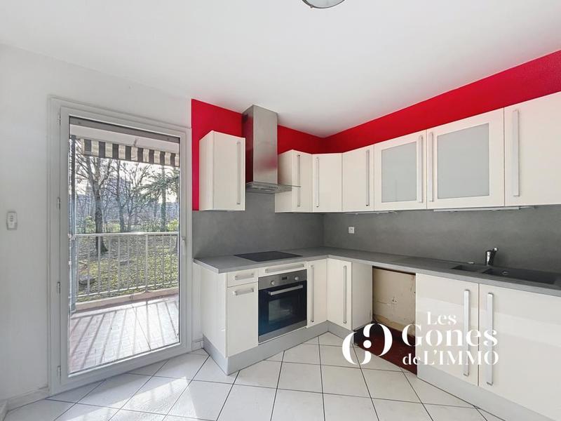 Appartement - 101 m² - 4 pièces