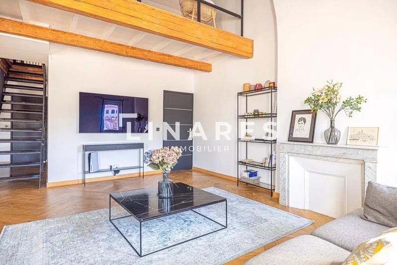 Appartement - 92 m² - 3 pièces