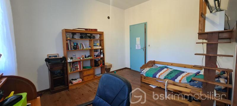 Propriété - 110 m² - 5 pièces