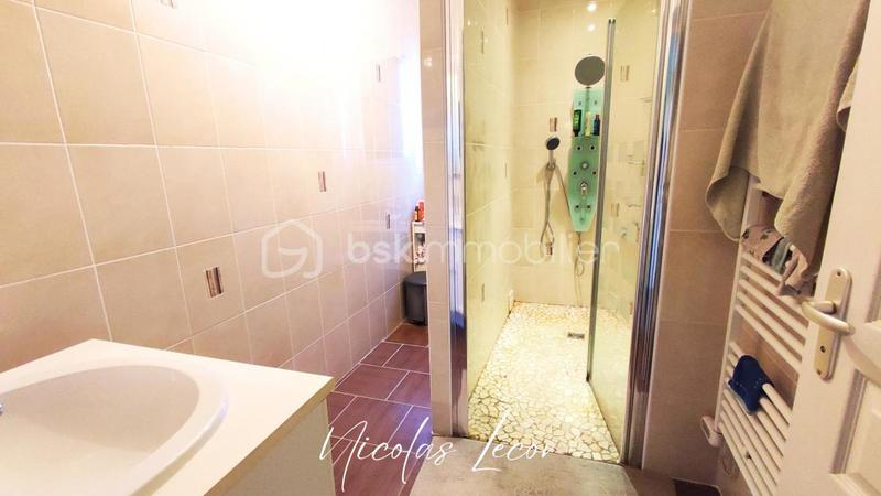 Maison - 145 m² - 7 pièces