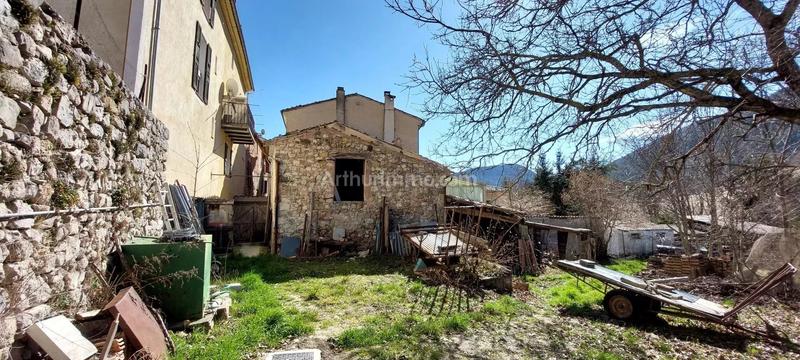 Maison - 138 m² - 10 pièces