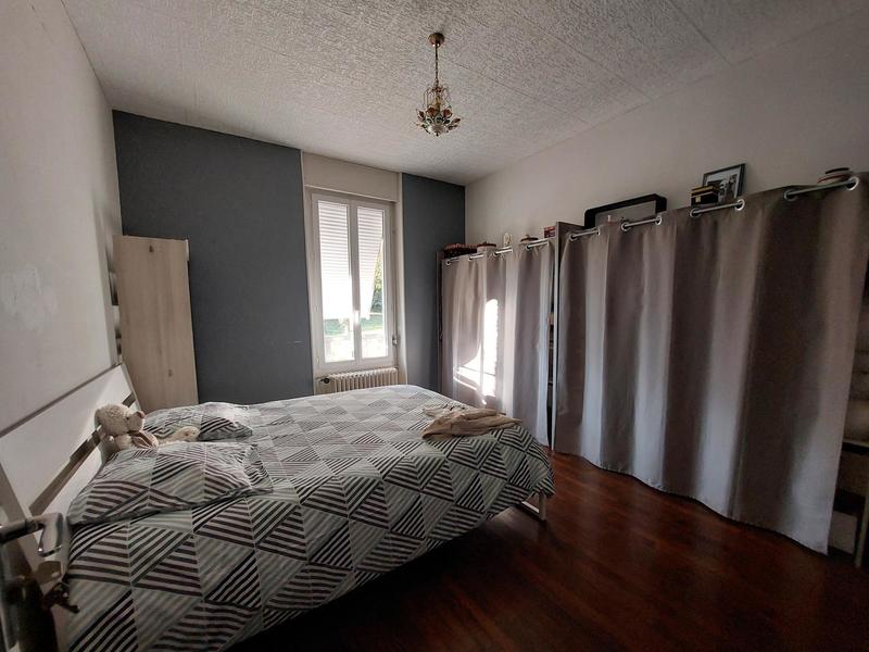 Maison - 123 m² - 8 pièces