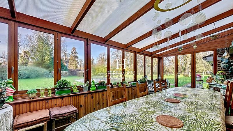 Maison - 159 m² - 7 pièces