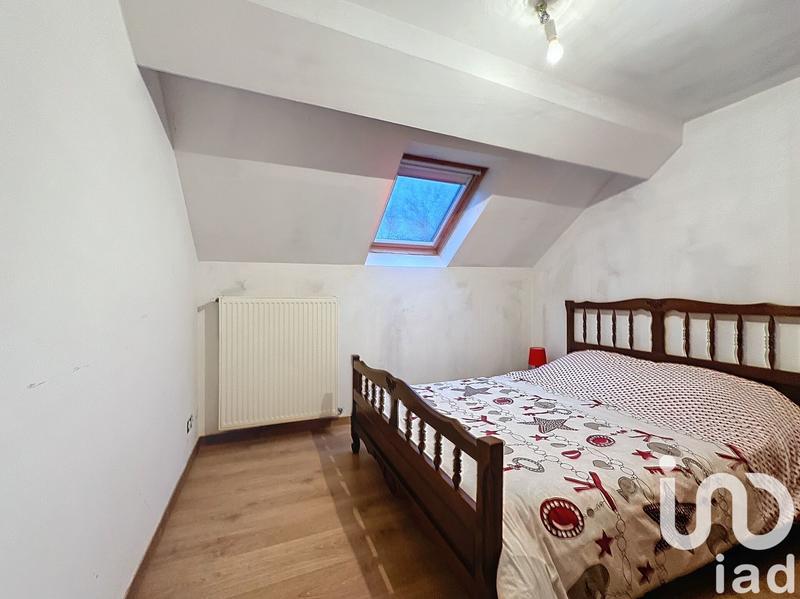 Maison - 209 m² - 10 pièces