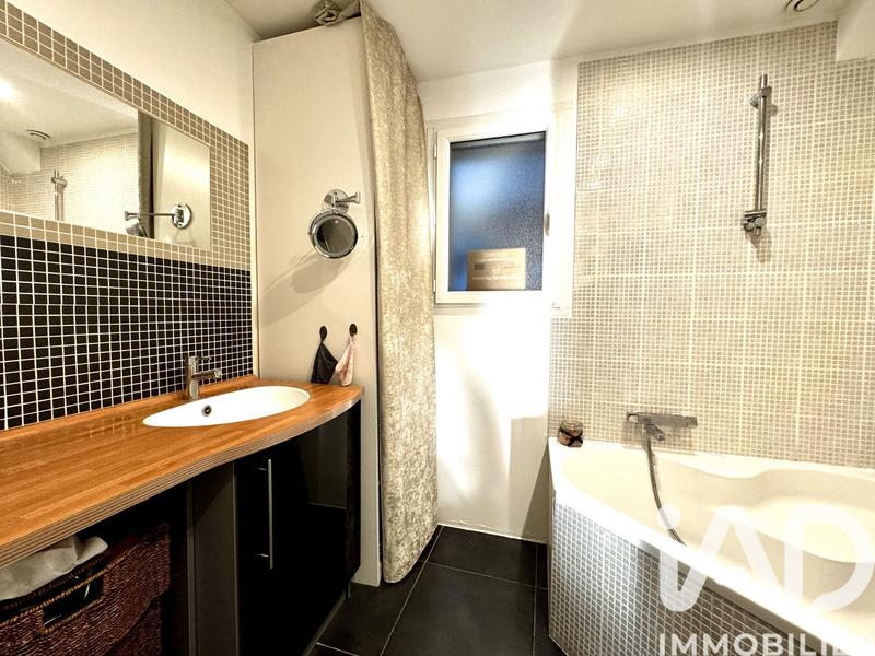 Maison - 153 m² - 6 pièces