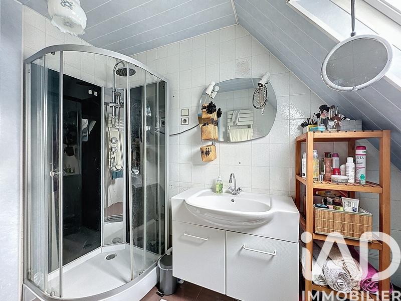 Maison - 110 m² - 6 pièces