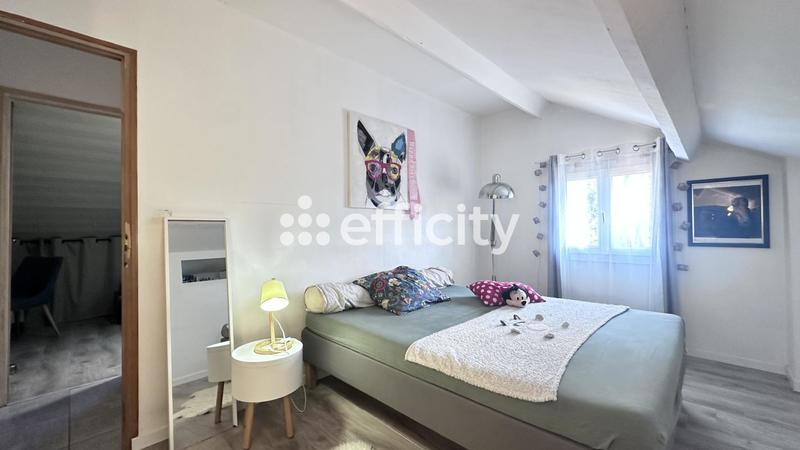 Villa - 130 m² - 4 pièces