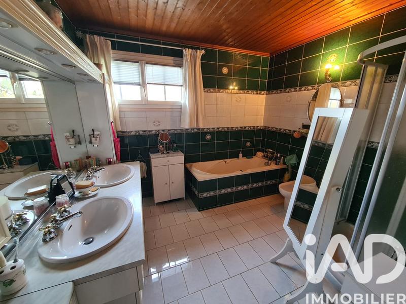 Maison - 110 m² - 4 pièces