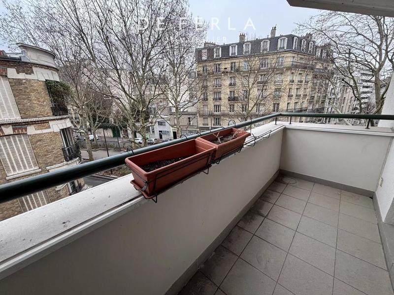 Appartement - 97 m² - 5 pièces