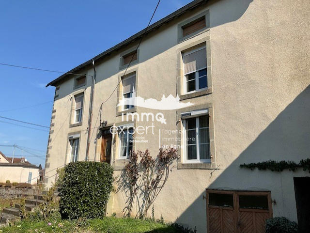 Maison de village - 112 m² - 7 pièces