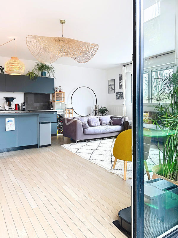 Appartement - 100 m² - 4 pièces