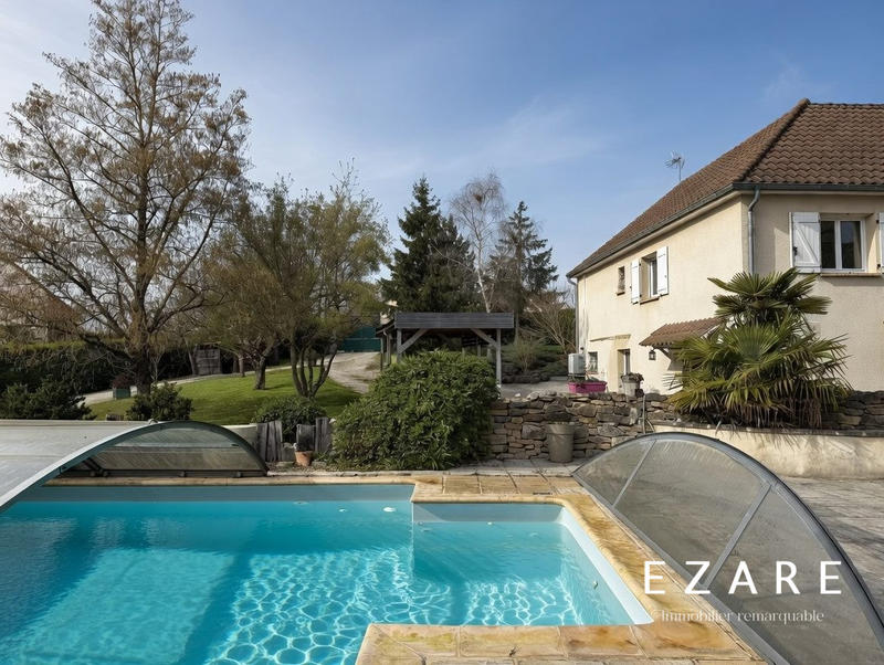 Maison - 140 m² - 6 pièces