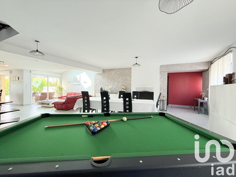 Maison - 179 m² - 5 pièces