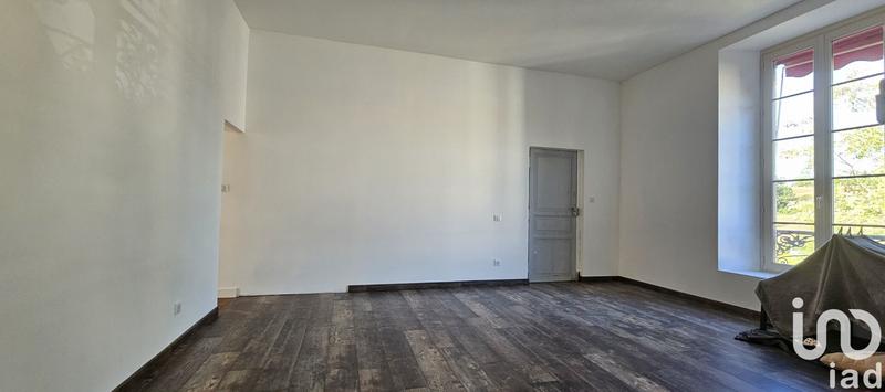 Maison - 238 m² - 8 pièces