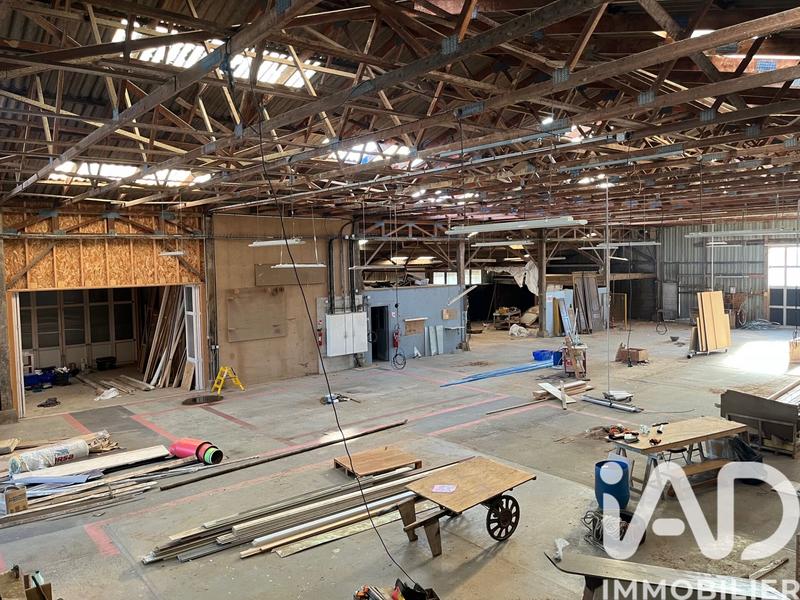 Appartement - 1 280 m² - 8 pièces