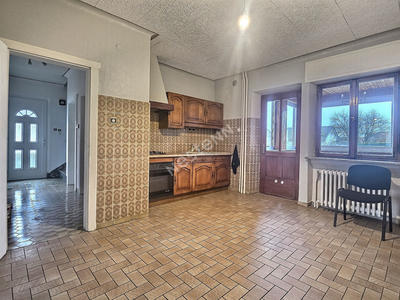 Maison - 127 m² - 8 pièces