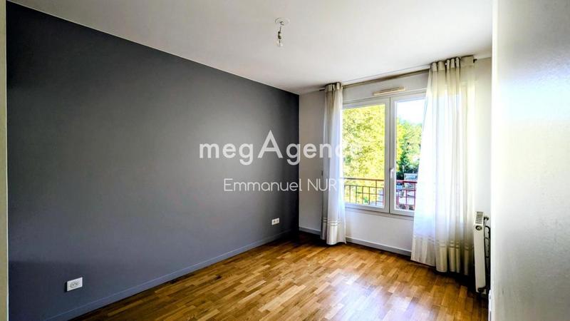 Appartement - 100 m² - 4 pièces