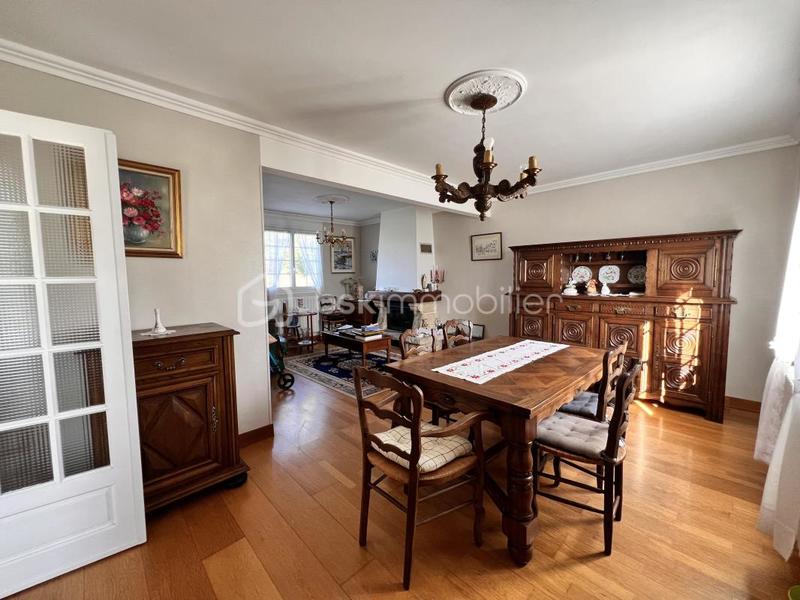 Propriété - 103 m² - 5 pièces