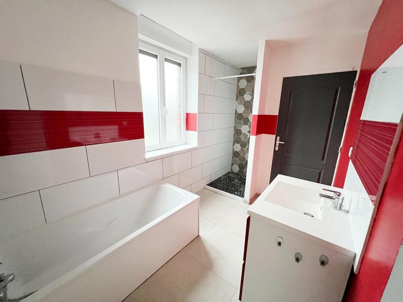 Maison - 130 m² - 6 pièces