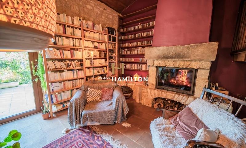 Longère - 217 m² - 8 pièces