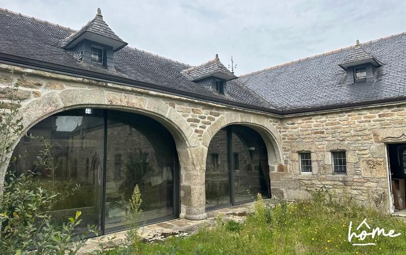 Manoir - 1 600 m² - 30 pièces