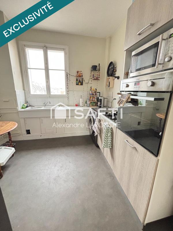 Appartement - 100 m² - 5 pièces