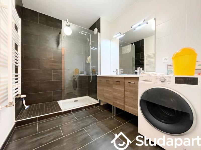 Appartement - 70 m² - 3 pièces