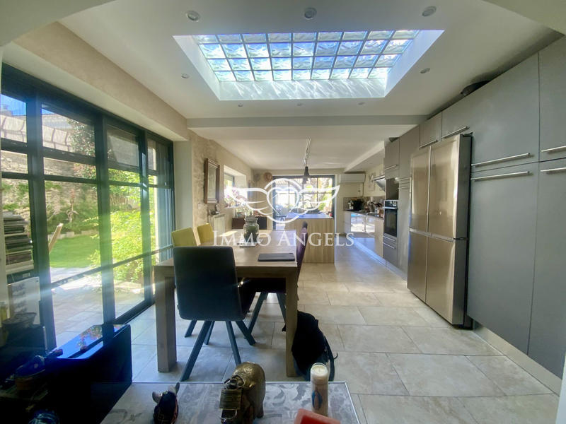 Maison ancienne - 261 m² - 8 pièces