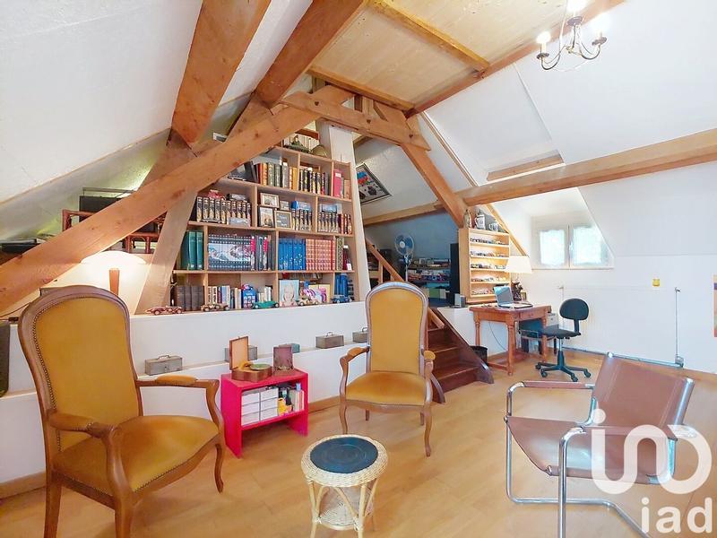 Maison - 169 m² - 7 pièces