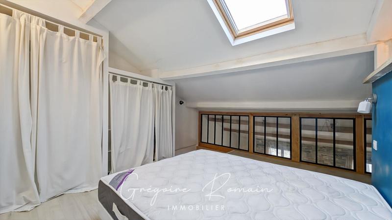 Appartement - 77 m² - 2 pièces